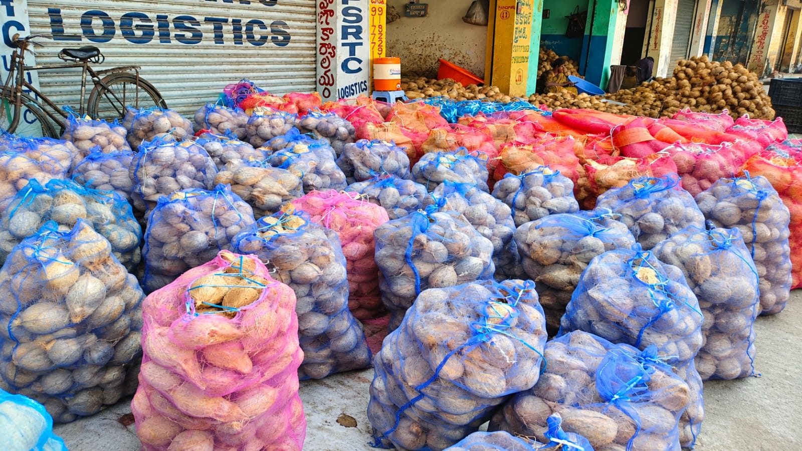 Coconut packing